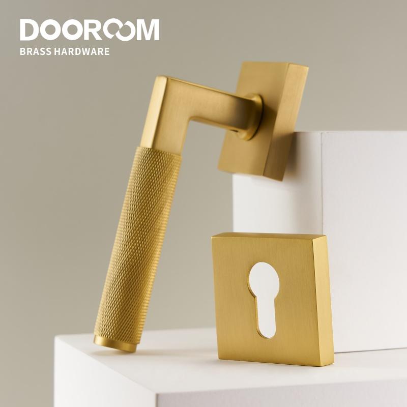 Dooroom Knurled Brass Door Lock Set Modern Interior Bedroom Bathroom Double Wood Door Lever Set Dummy Privacy Passage Lock