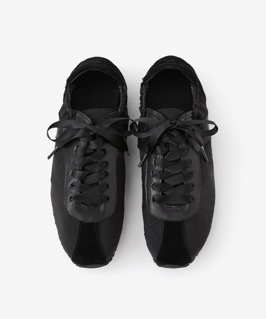 Romantic Move Woman R26W007 Mono Low Sneakers / Black