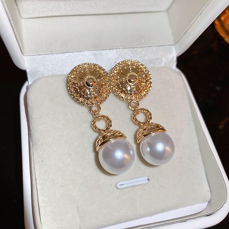 Vintage Silver Needle Round Flower Tassel Earrings - Retro Metallic Studs for Women