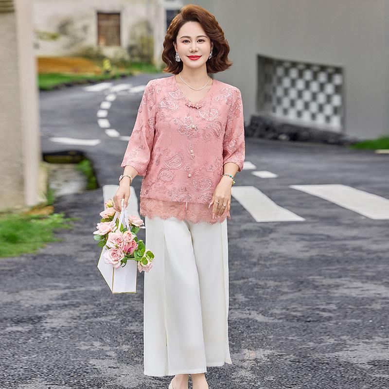 

Elegant Summer 2026 Short-Sleeve Set for Middle-Aged and Elderly: Stylish Two-Piece Top with Three-Quarter Sleeves for Mothers XL розовый