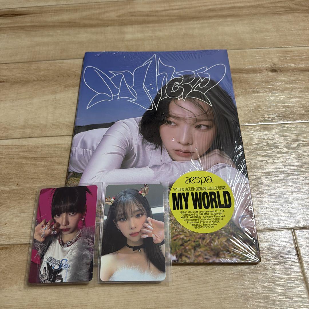

[USED] aespa MY WORLD album with 2 bonus cards