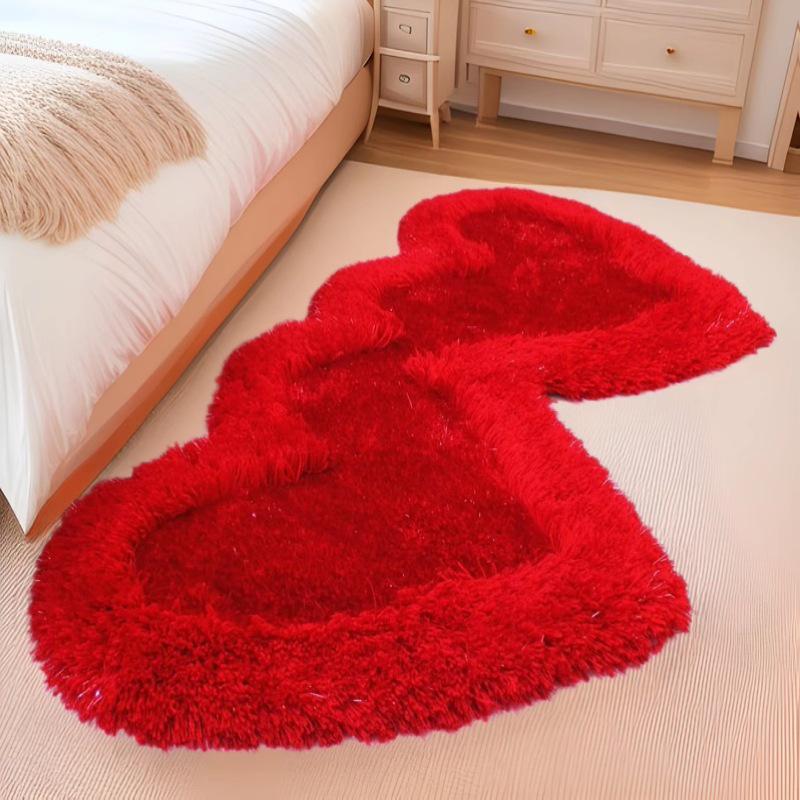 Red Heart-Shaped Non-Slip Wedding Room Floor Mat for Bedroom