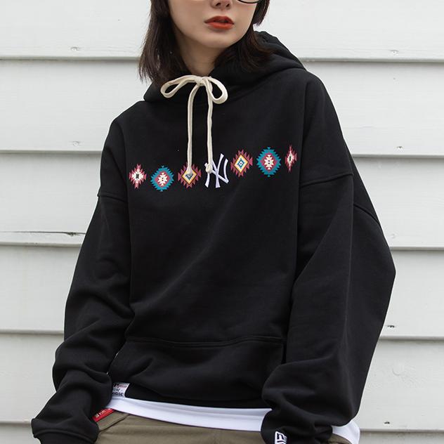 New Era FW21 MLB Series Ethnic Totem Pullover Hoodie Unisex hoodies 12877408