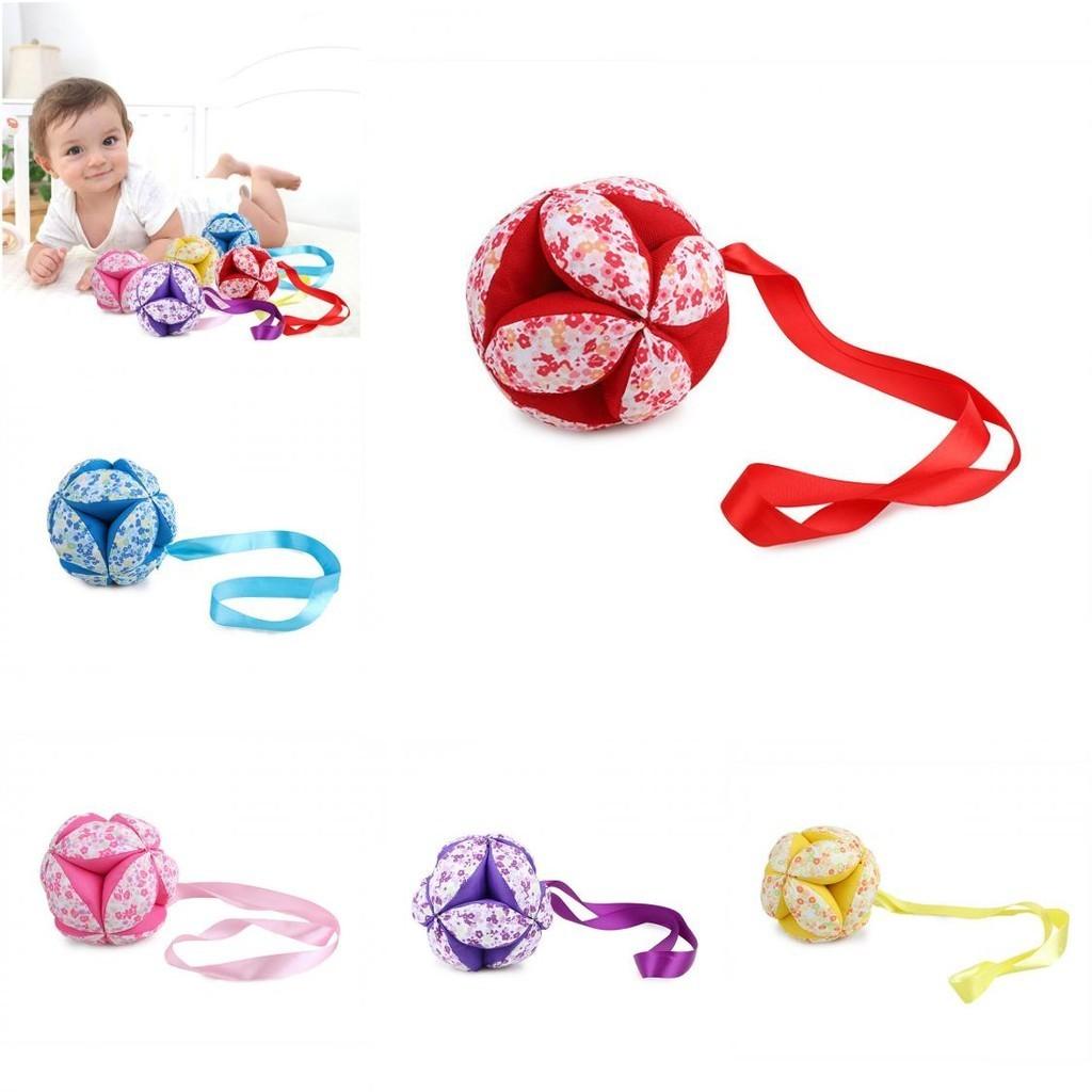 Creative Fabric Hand Grasp Ball Baby Toddler Rattle Bell Toy Interactive Cloth Ball