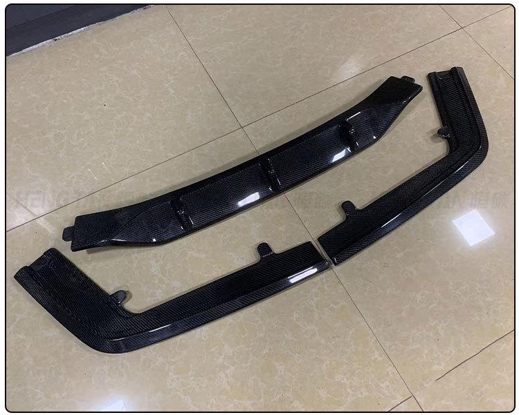 BMW 7 Series G11/G12 (2016-2019) Carbon Fiber Rear Diffuser.