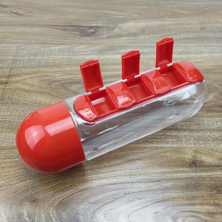 Creative 700ML Water Bottle with Built-In Seven-Day Pill Organizer, Portable & Large Capacity, Two-in-One for Outdoor Use