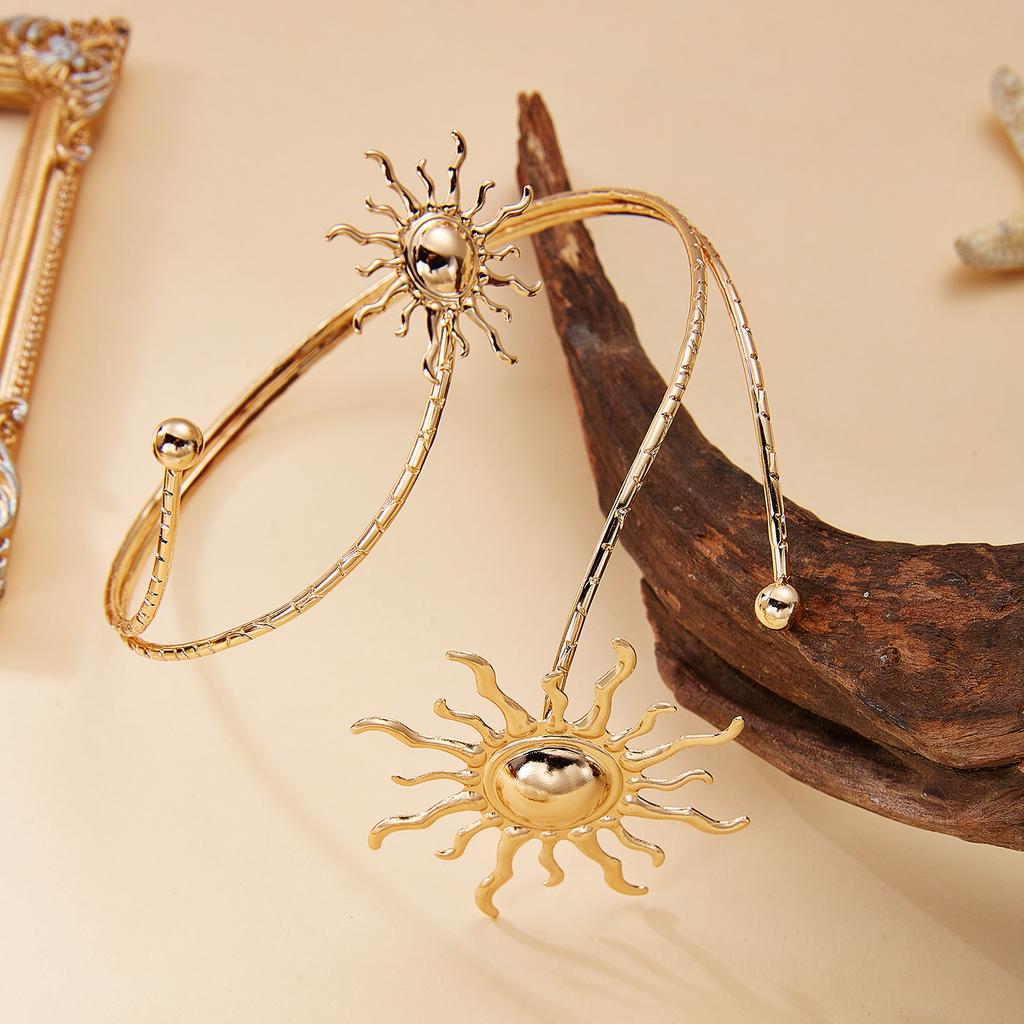 Elegant Sun Adjustable Cuff Bracelet for Women Unique Gold Color Upper Arm Bangle Festival Beach Party Jewelry Gift