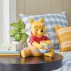 Disney Traditions Puh med Honungsburk Bi Sötsak 6014321