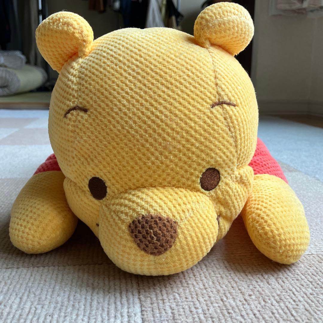 [Rare] Winnie the Pooh stuffed toy M size warm-hearted Winnie the Pooh lying down