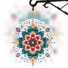 10 Zoll Mandala Windspiel Outdoor Gartendeko mit 360° drehbarem Haken Lebhaftes Metall Hängedesign für Terrasse Rasen Saisongeschenk