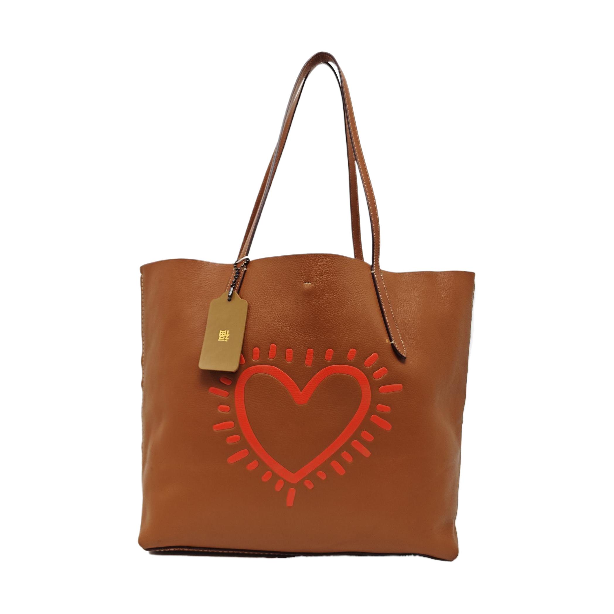 [Pre-Owned] X Keith Haring Hudson Tote 49 Collaboration Exquisite Calfskin Heart Print Large Capacity Tote Shoulder Bag - Very Good #1X0AT4H ONE SIZE