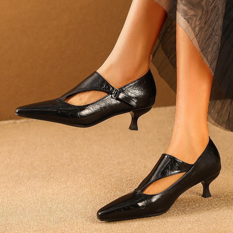 

Элегантный дизайн Заостренный носок Баотоу Тонкий каблук Пряжка Уличные Летние Новые Босоножки на высоком каблуке с мягкой подошвой и мелким вырезом 41 чёрный