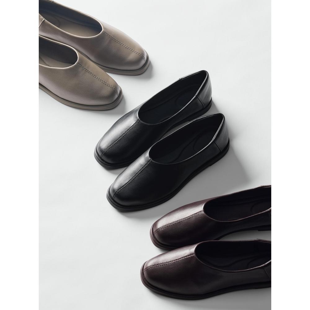Uniqlo Japan Square Flat Shoes