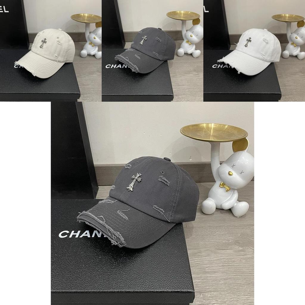 Simple Solid Color Cross Decoration Ripped Design Neutral Casual Baseball Cap For Hip Hop Enthusiasts
