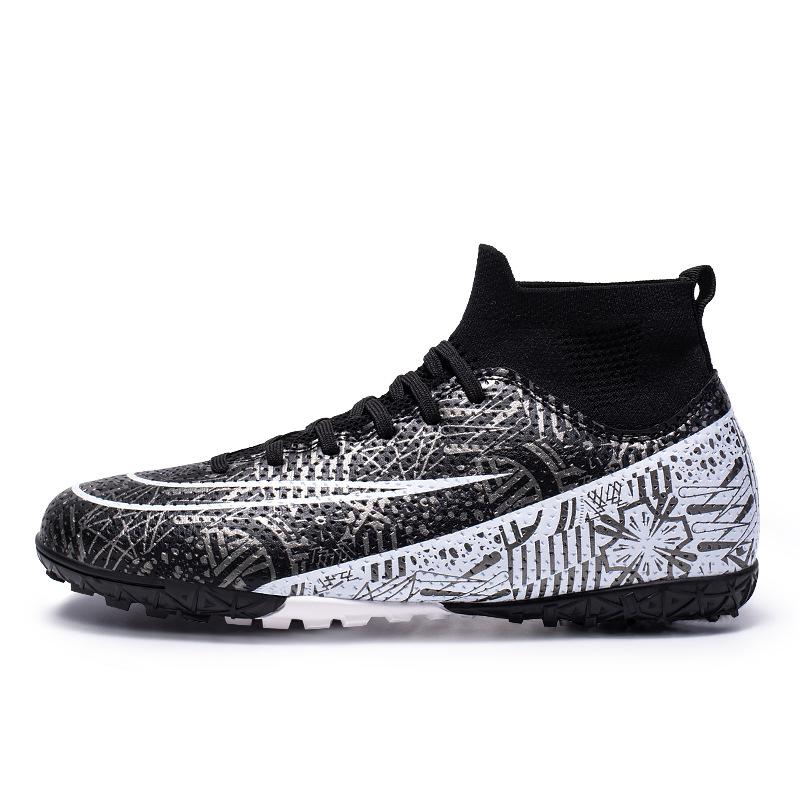 High-top Long Nails Broken Nails Football Shoes Male and Female Teenagers Source