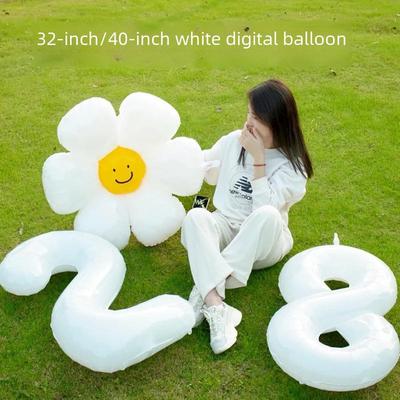 32-Inch White Number '40' Birthday Balloon, Aluminum Foil Party Decoration Prop