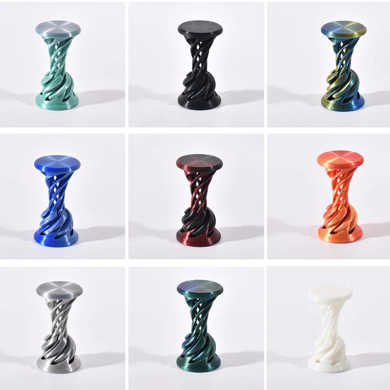 3D tištěná hračka se spirálovým kuželem Nemožný průchod pyramidou Socha průchodem pyramidou Hračka Mini Vortex Thread Illusion