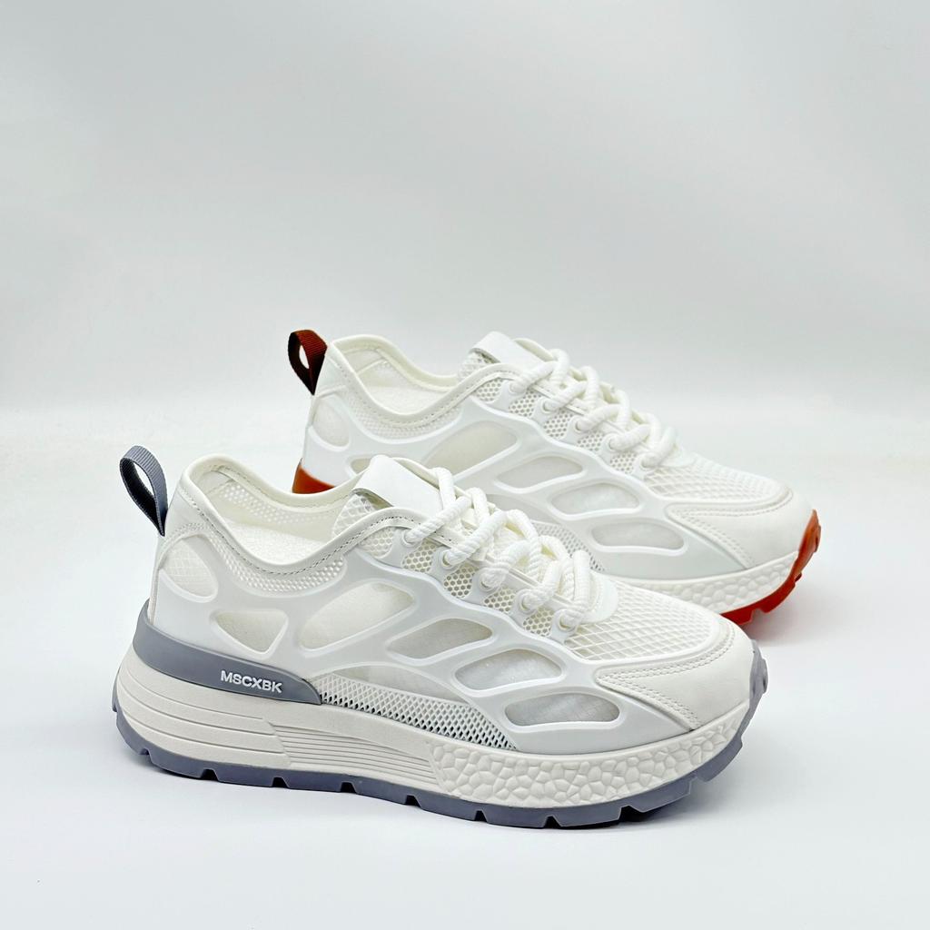 Thick-soled little white shoes women's 2025 summer breathable mesh casual versatile sports shoes student soft-soled lightweight running shoes