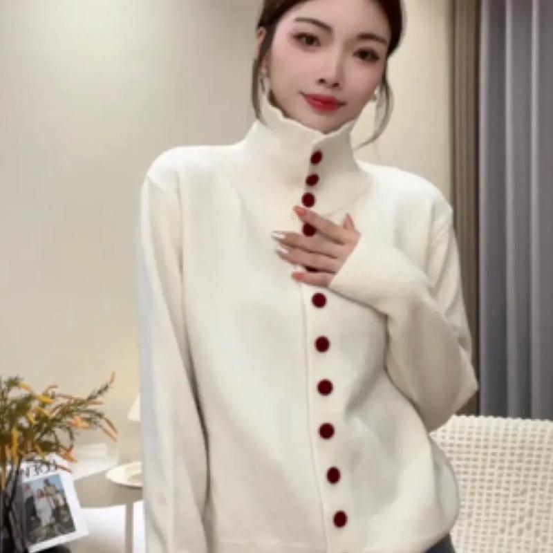 Red Button Women's Single-Breasted Knit Sweater, High-Neck, Solid Color, Versatile and Cozy for Autumn/Winter