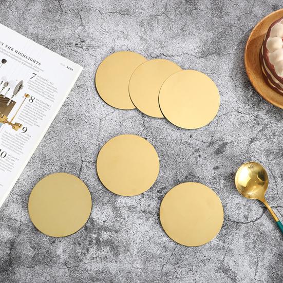 Sada 6 ks zlatých podložek z nerezové oceli s držákem Moderní zrcadlová podložka na nápoje kulaté podložky pod šálky pro kavárenský jídelní stůl