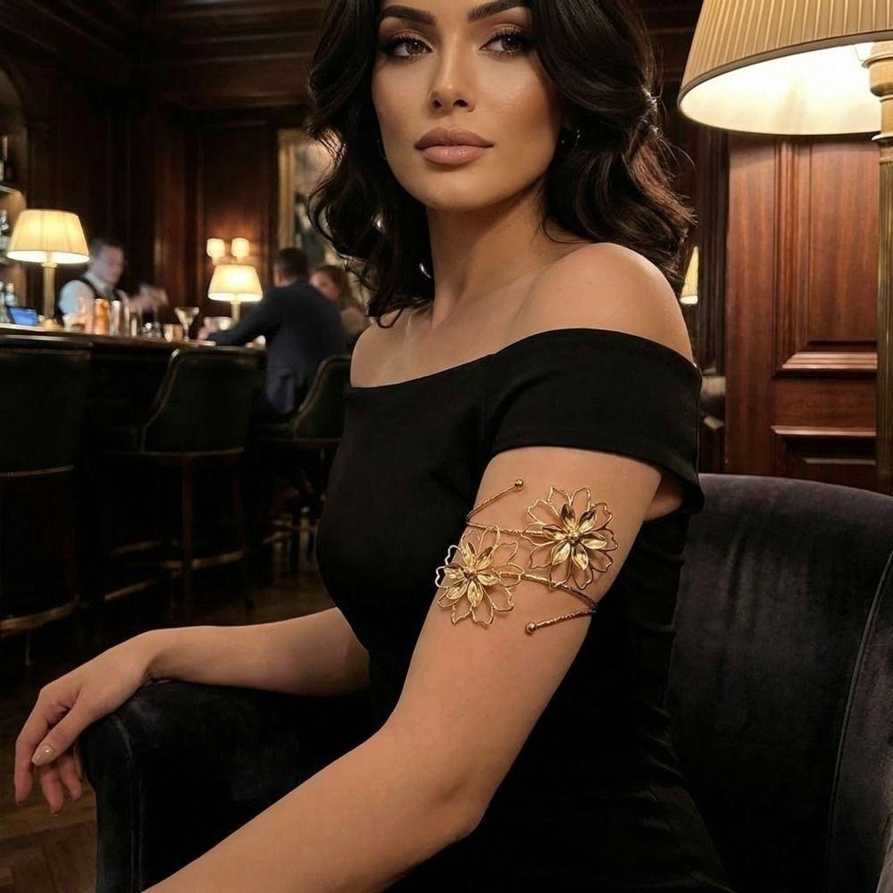 Blumenarmband Hohlarmband Mode Offenes Armband Party