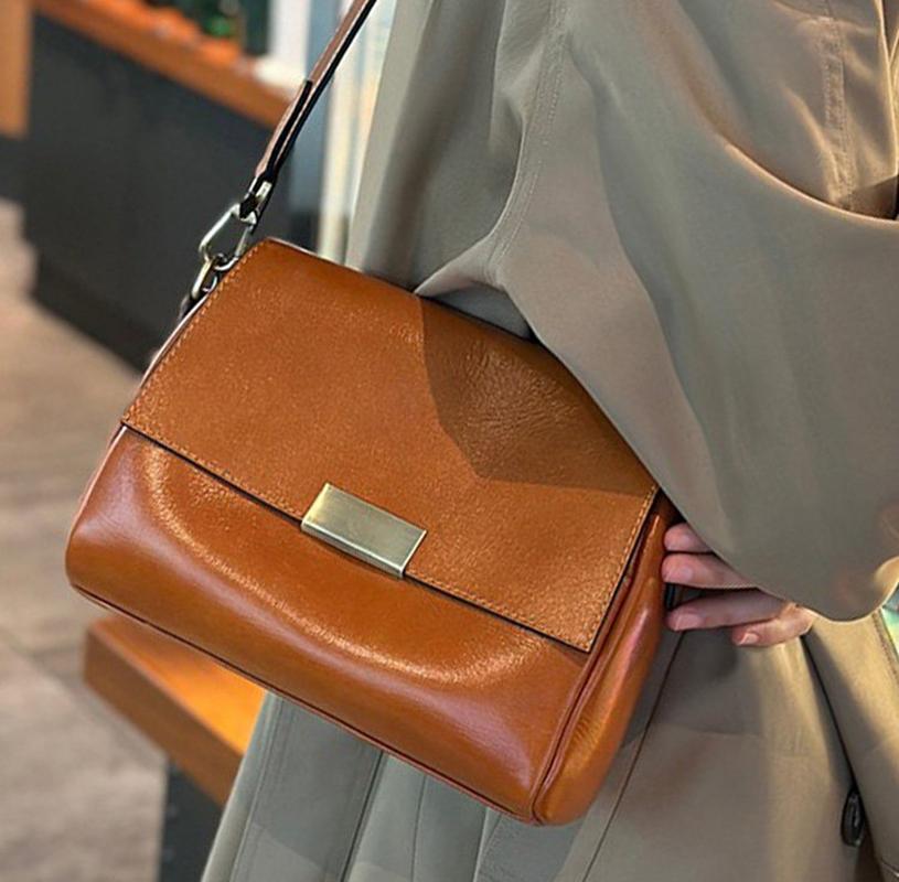 Crossbody women's bagmade of top-grain vegetable-tanned cowhidenew fashion genuine leather shoulder bagretro style messenger bag