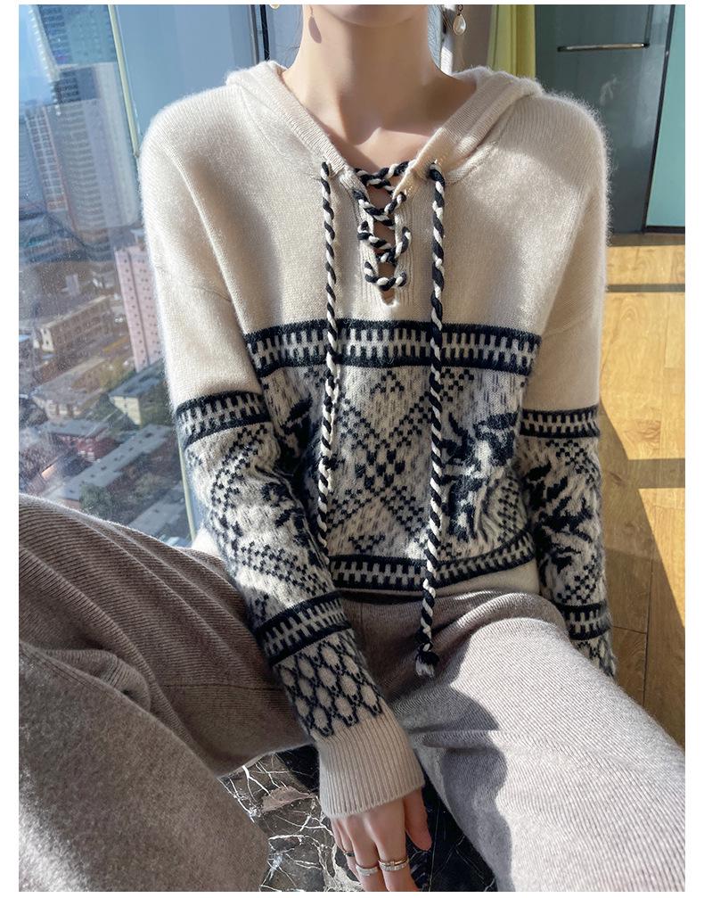 Women's 100% Pure Wool Color Block Hooded Pullover – Thickened Australian Knit Base Layer for Autumn/Winter