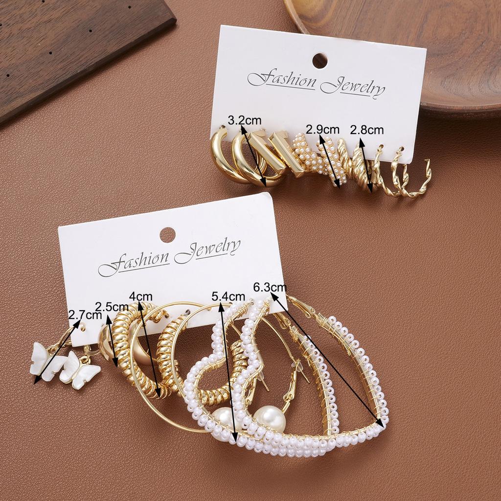 Elegant Imitation Zircon Big Heart-shaped Hoop Earrings Retro Gold Color Geometric Block C-shaped Earrings Women's Party Zircon