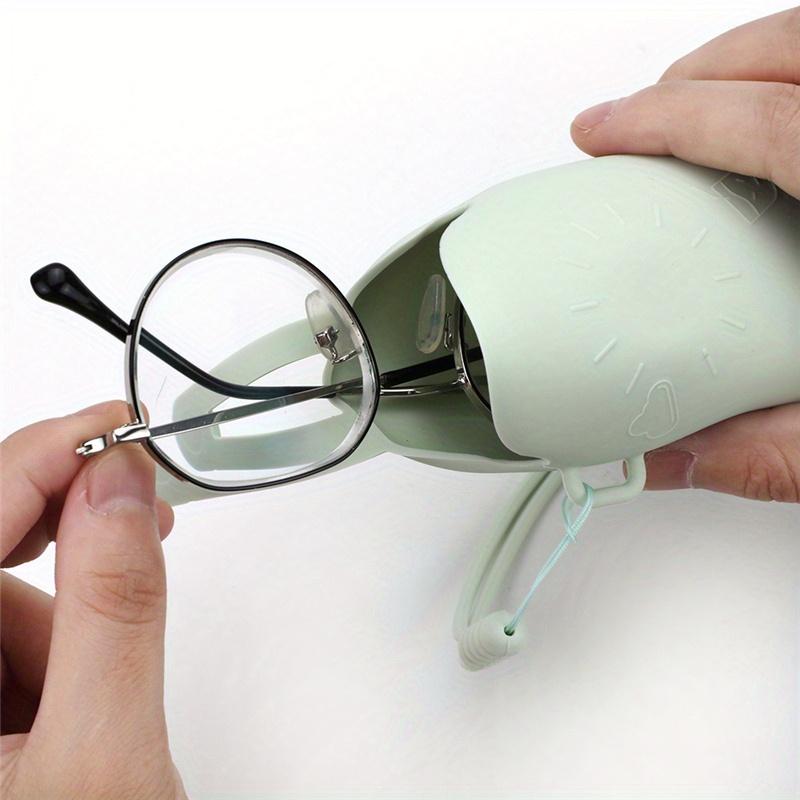 Ultra-light Soft Silicone Glasses Case With Hand Strap Travel Sunglasses Cover Anti Scratch Dustproof Glasses Protective Cover