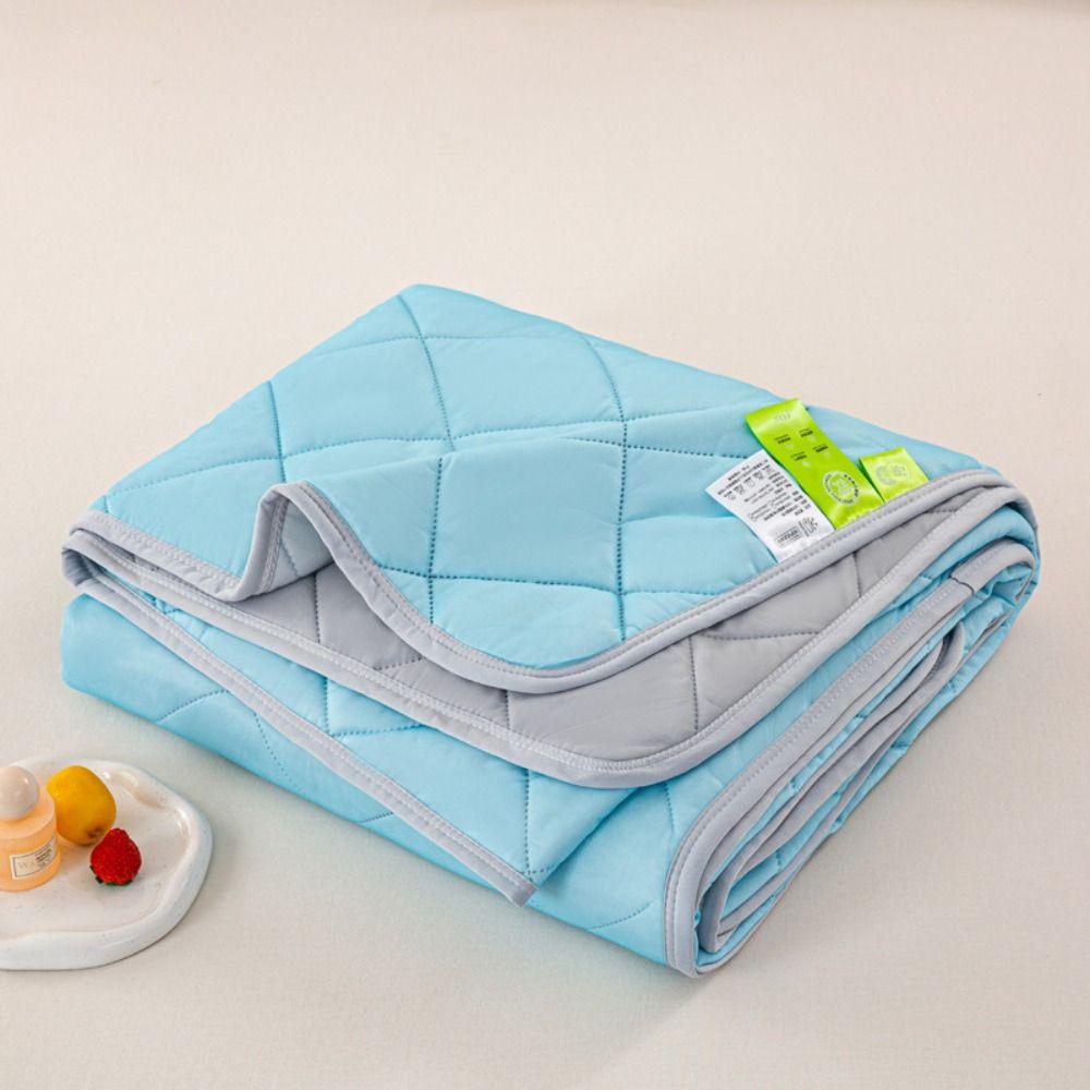 New Double Sided Cooling Blanket Skin-Friendly Cold Effect Conditioning Quilt Solid Color Lightweight Cooler Quilt Spring Summer