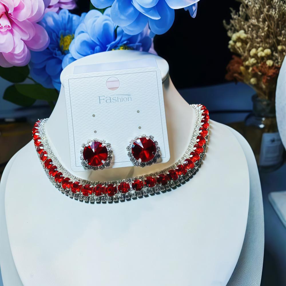 Diamond-Encrusted Square Stud Earrings Necklace Two-Piece Set Trendy High-End Elegant Earrings Niche Versatile Suit Women