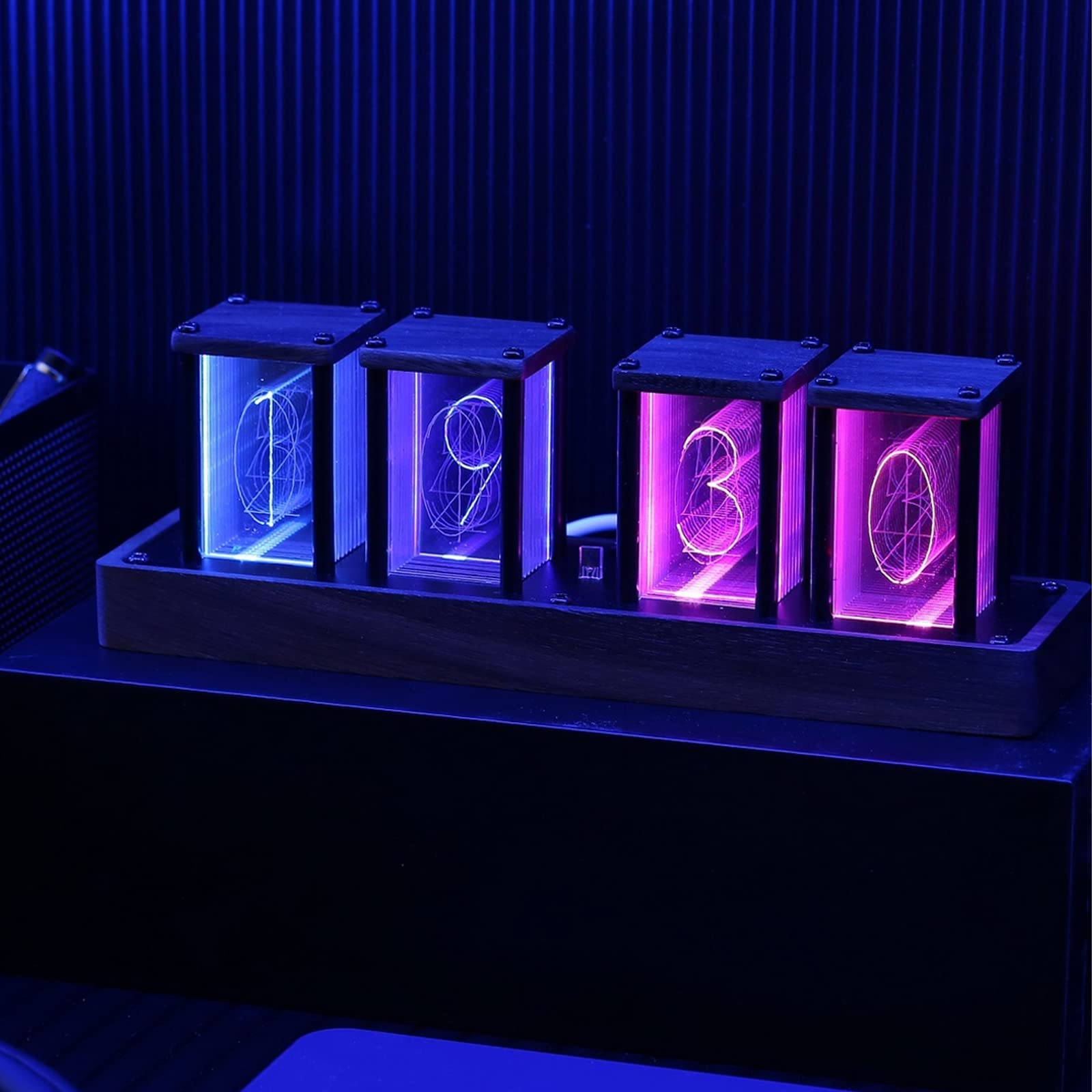 

Table Clock, Electronic LED Glow Tube Clock, Simulation Nixie Tube Clock, 5V Alarm Clock, USB Powered, 16 Million Colors RGB Full Color LED, Home Deco