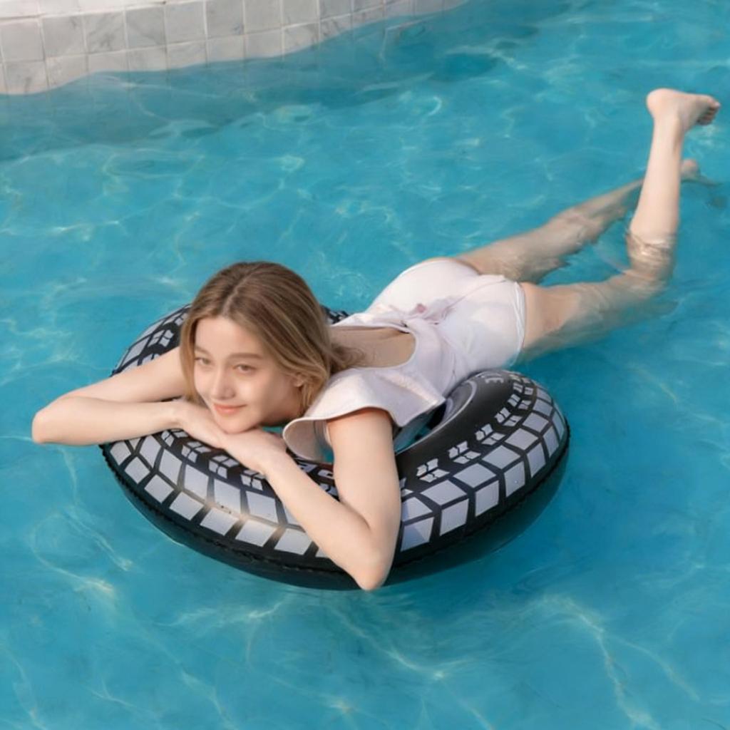 Schwimmring mit Reifenprofil für Erwachsene & Kinder - Schwimmhilfe für Anfänger & Sommer-Wasserspielzeug