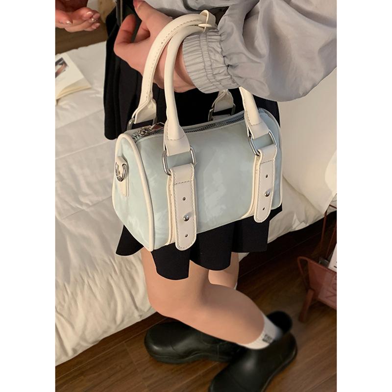 Summer contrasting color portable bowling bag women's 2025 new fashion pillow bag versatile shoulder bag messenger bag