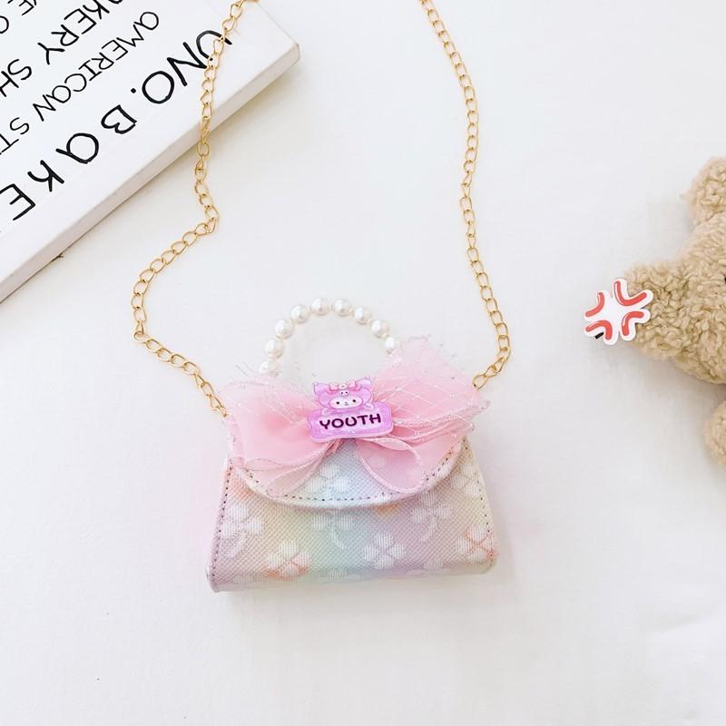 Princess Pearl Delightful Handbag With Colorful Characters For Young Children