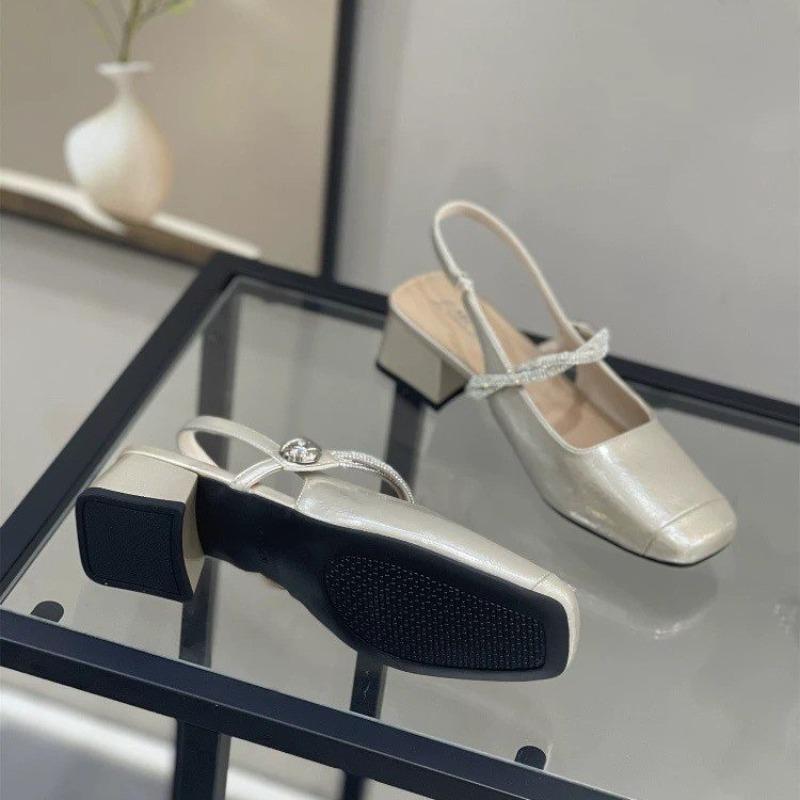 Baotou Sandals Women's Outside Wear 2025 New Summer French Mary Jane One Word Belt Block Heel Back Empty  Shoes Sandals