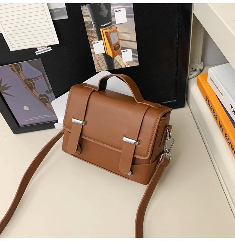 

Мужская модная сумка кроссбоди - Стильная маленькая квадратная сумка-мессенджер в японском и корейском стиле коричневый