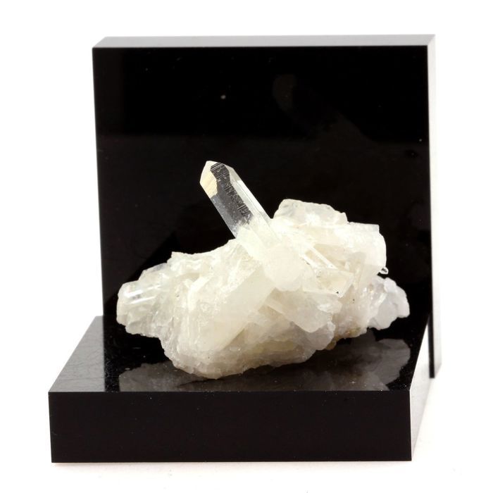 Quartz hyalin 124.8 carats