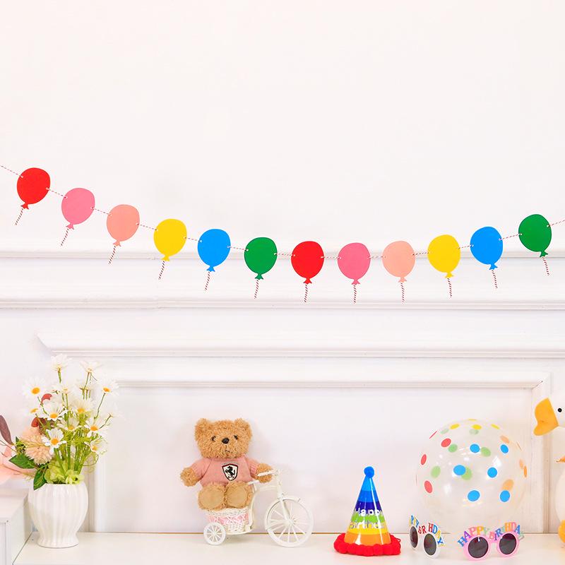 Bunte Geburtstags-Zugflaggen-Dekoration für Kindergärten