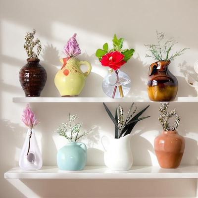 3D Kühlschrankvasenmagnete 8 Stück/Set Harz Winzige Blumenvase Lustiges Kühlschrankzubehör für Küchenbürodekoration
