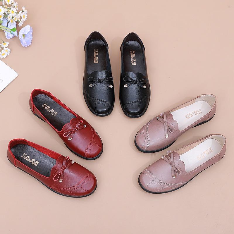 New Spring Shoes Single Shoes Soft Sole Leather Shoes Medium and Old Women's Shoes Flat Non-slip Spring and Autumn Elderly Shoes