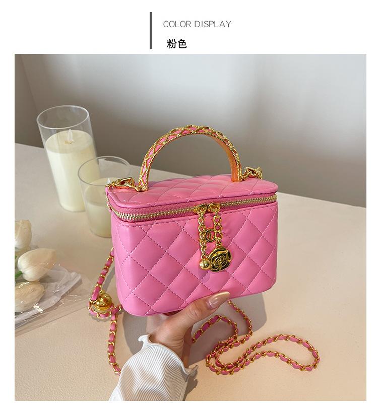 Summer Portable Box Bag 2025 New Diamond Chain Bag Women's Fashion Versatile Messenger Bag