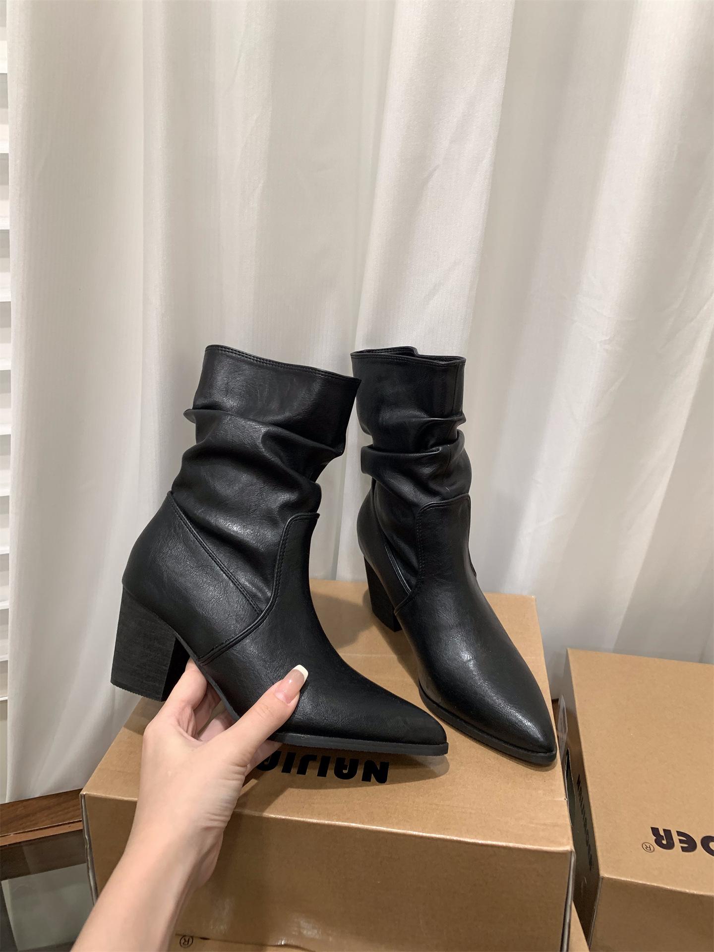 Brown Maillard Pointed High Heel Short Boots Women s Shoes 2025 Skinny Pile Boots Spring and Autumn Single Boots Coarse Heel Martin Boots 35