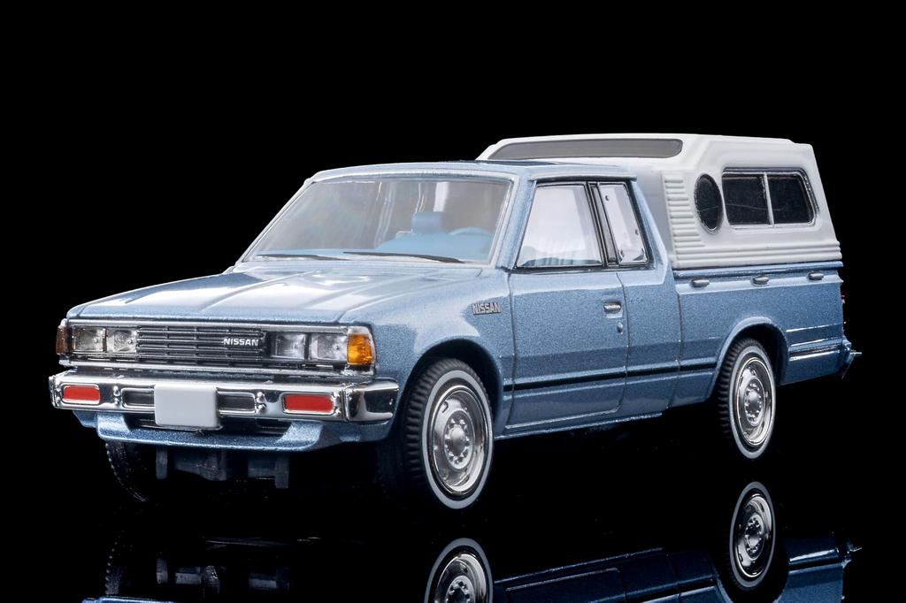 TOMYTEC Tomica Limited Vintage Neo Nissan Truck King Cab Blue Mist North American Specification Finished Model 339359 1/64 LV-N374a