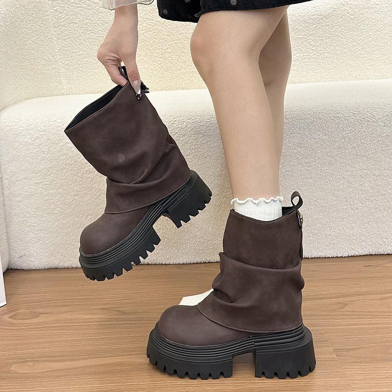 Medium tube thick bottom versatile new trousers fashion boots big head light mouth light sleeve foreign style round head autumn