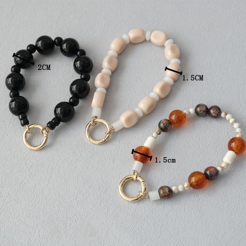 New Phone Accessory Wooden Chain Candy Beaded Luxury Phone Case Chains Acrylic Handle Lanyard Cell Mobile Patch Charm Strap