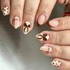 Retro Braune Schleife Tragen Nägel Handbemalt Kariert Punkte Mandel Falsche Nägel Fertige Nagelkunststücke