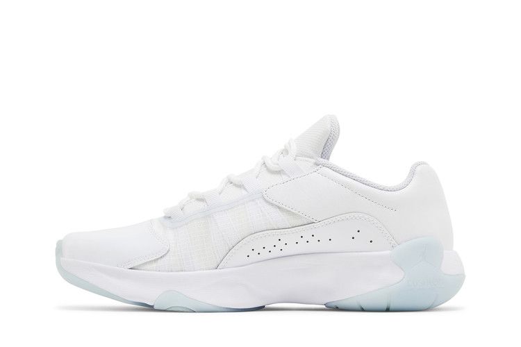 Jordan 11 CMFT Bajo Blanco Azul Hielo Gris Fútbol (De las mujeres)
