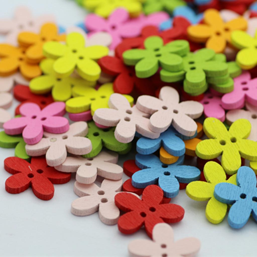 100 Pieces Multicolor 15x15mm 2 Holes Mixed Decorative Buttons Fit Sewing Crafts