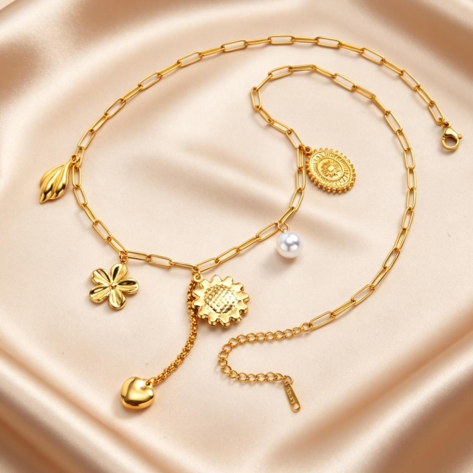 

Trendy Stainless Steel Conch Sun Flower Pendant Necklace Heart Tassel Charm Necklace for Women Luxury Non Fading Jewelry Gifts